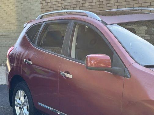 Cayenne Red Pearl 2013 Nissan Rogue SV