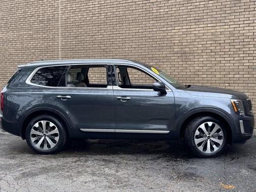 2020 Kia Telluride S