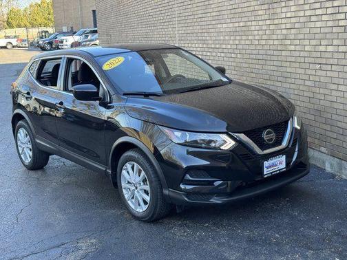 2022 Nissan Rogue Sport S