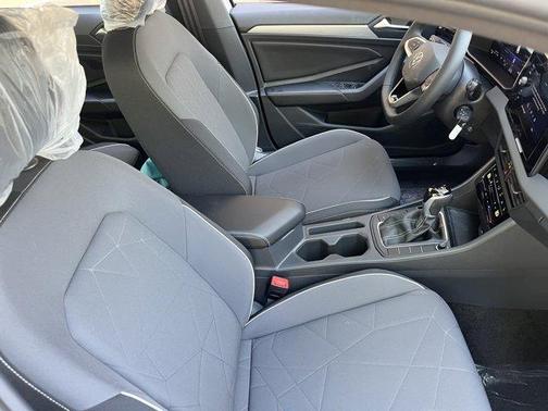 Pyrite Silver Metallic 2026 Volkswagen Jetta 1.5T Sport