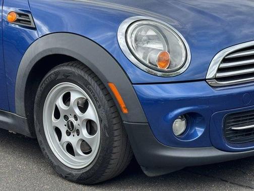 Lightning Blue Metallic 2012 MINI Cooper Base