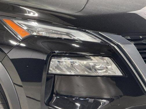 Black 2023 Nissan Rogue SV