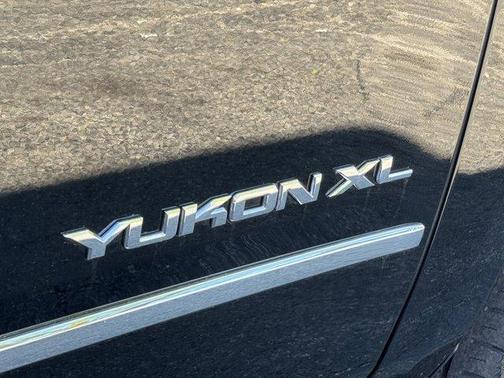Onyx Black 2015 GMC Yukon XL 1500 SLT