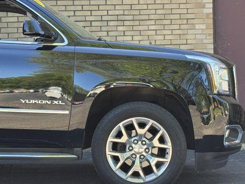 Onyx Black 2015 GMC Yukon XL 1500 SLT