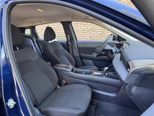 Deep Blue Pearl 2026 Nissan Kicks S