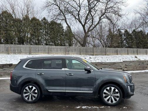 2020 Kia Telluride S