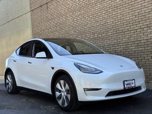 Pearl White Multi 2021 Tesla Model Y Long Range
