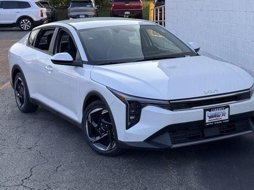 2025 Kia K4 EX