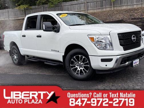 2024 Nissan Titan SV