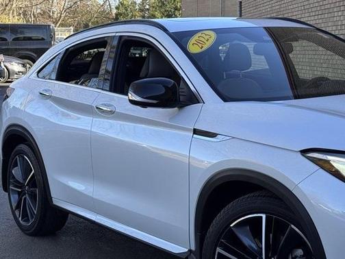 2023 INFINITI QX55 ESSENTIAL