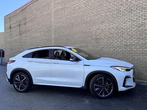 2023 INFINITI QX55 ESSENTIAL