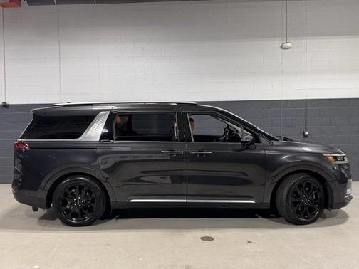 2022 Kia Carnival SX Prestige