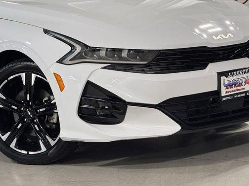 2022 Kia K5 GT-Line