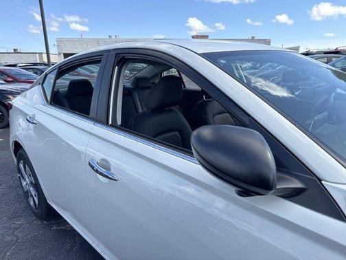 2025 Nissan Altima S