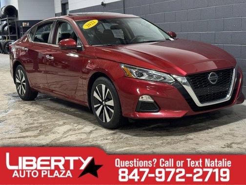 2022 Nissan Altima 2.5 SV