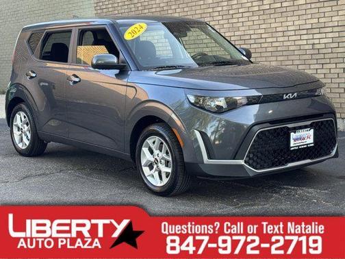 Gravity Gray 2024 Kia Soul LX