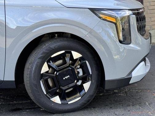 2025 Kia Carnival EX