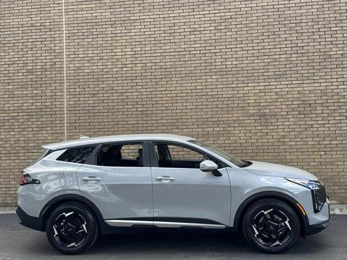 Wolf Gray 2026 Kia Sportage EX