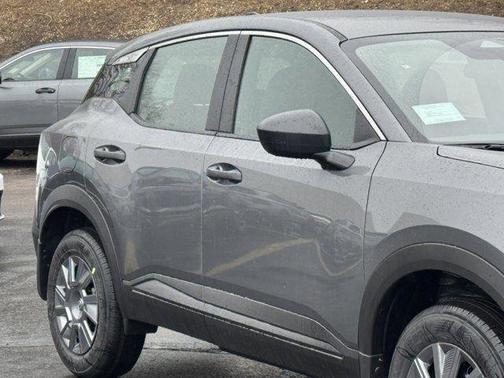 Gun Metallic 2026 Nissan Kicks S