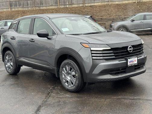 Gun Metallic 2026 Nissan Kicks S