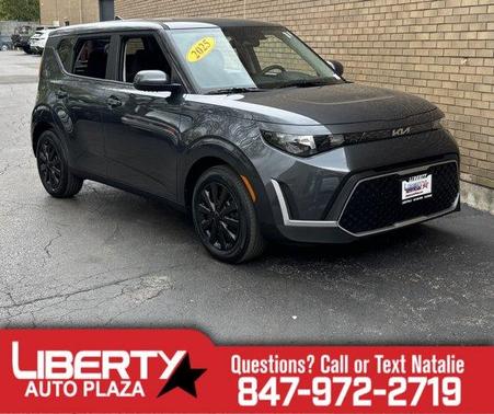 Gravity Gray 2025 Kia Soul LX