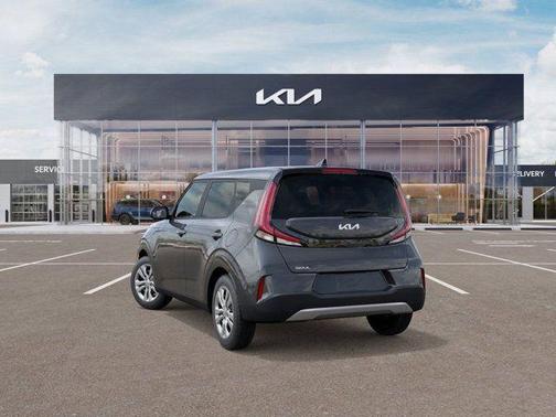 Gravity Gray 2025 Kia Soul LX