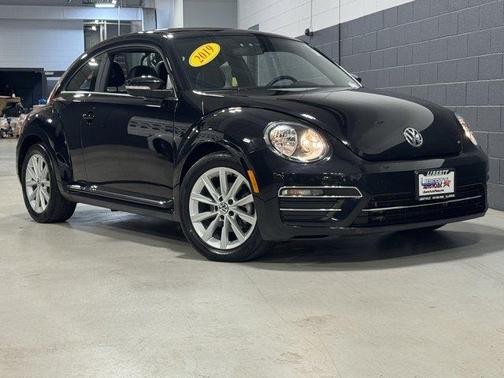 2019 Volkswagen Beetle 2.0T SE