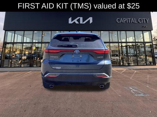 Coastal Gray Metallic 2023 Toyota Venza Limited