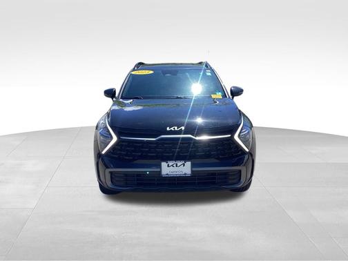Ebony Black 2023 Kia Sportage X-Line