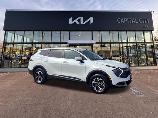 2024 Kia Sportage LX