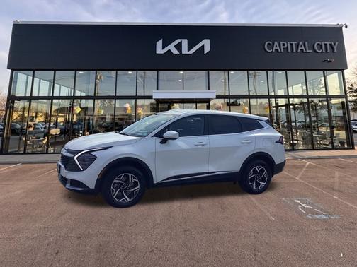 2024 Kia Sportage LX