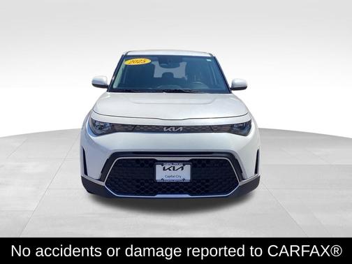 Snow White Pearl 2025 Kia Soul S