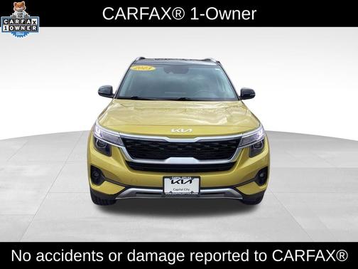 Yellow 2023 Kia Seltos S