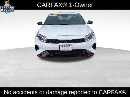 Snow White Pearl 2024 Kia Forte GT-Line