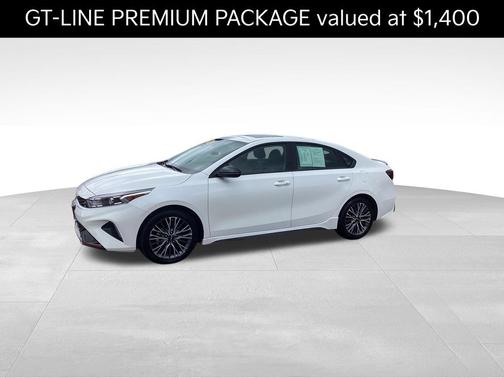 Snow White Pearl 2024 Kia Forte GT-Line