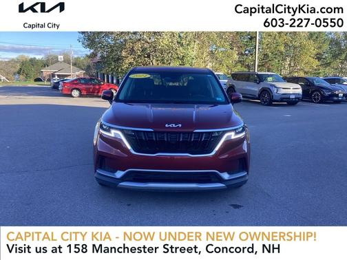 2024 Kia Carnival LX
