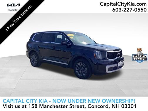 Ebony Black 2024 Kia Telluride LX