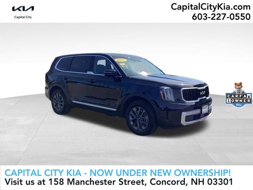 Ebony Black 2024 Kia Telluride LX