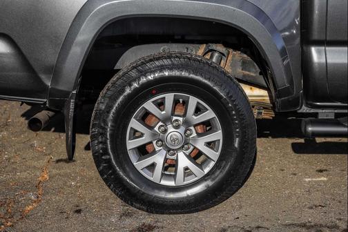 2017 Toyota Tacoma SR5