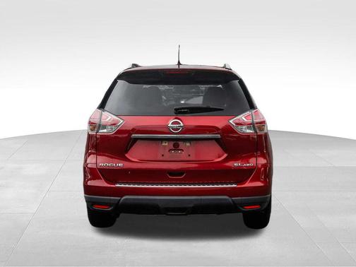 Cayenne Red 2015 Nissan Rogue SL