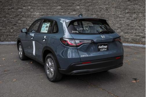 2025 Honda HR-V LX