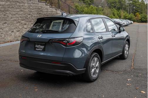 2025 Honda HR-V LX