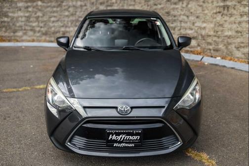 2017 Toyota Yaris iA Base