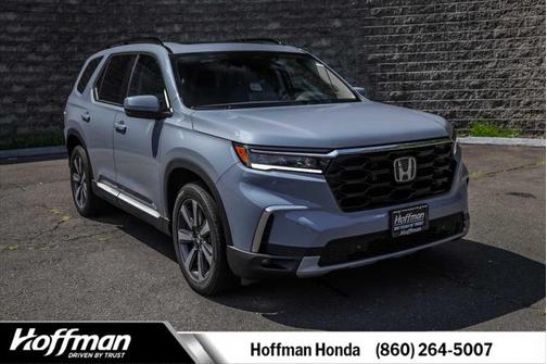 2025 Honda Pilot Touring 8-Passenger