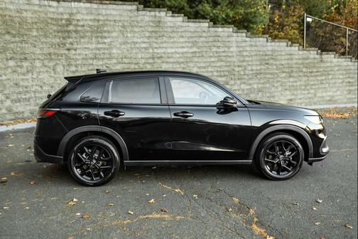2023 Honda HR-V AWD Sport