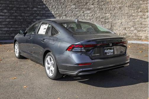 2025 Honda Accord LX 1.5T