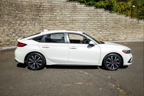 2022 Honda Civic EX-L