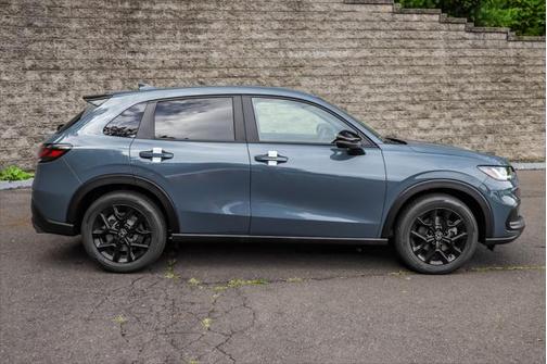 2025 Honda HR-V AWD Sport