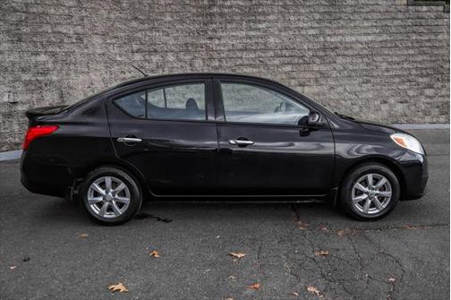 2014 Nissan Versa 1.6 SV