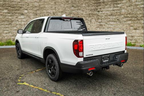 2026 Honda Ridgeline Black